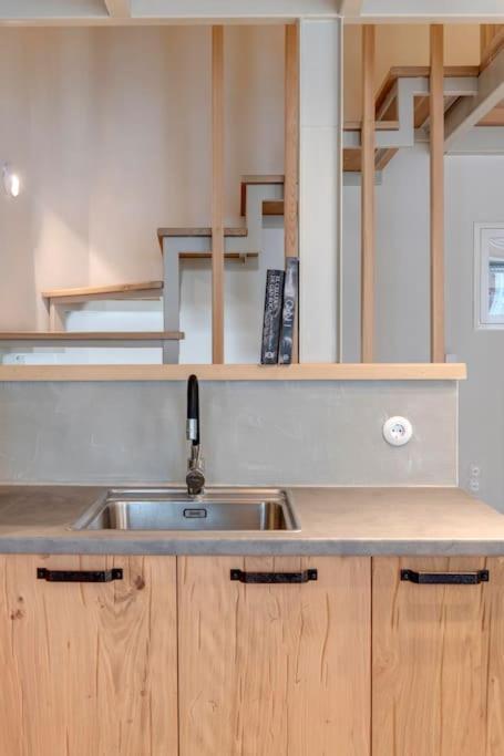 Nomade Vibrant Living Loft Apartment Ермополи Екстериор снимка
