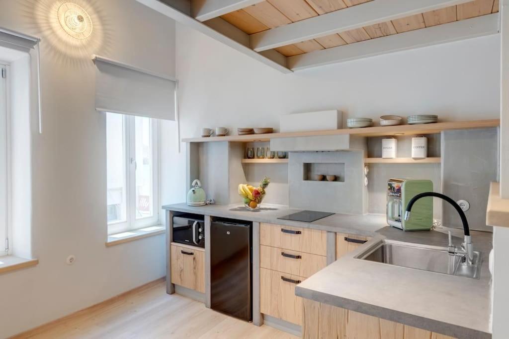 Nomade Vibrant Living Loft Apartment Ермополи Екстериор снимка